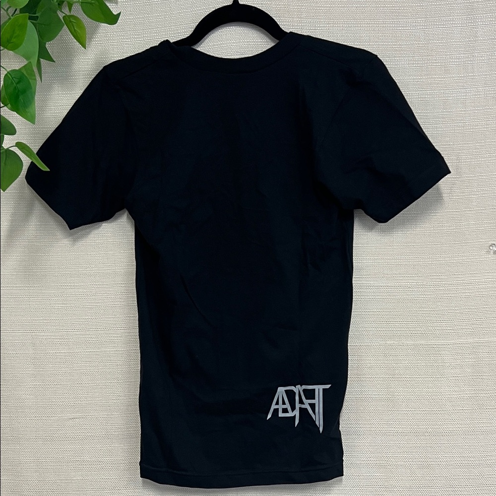 Black Short Sleeve Tee - Picture 2 of 3